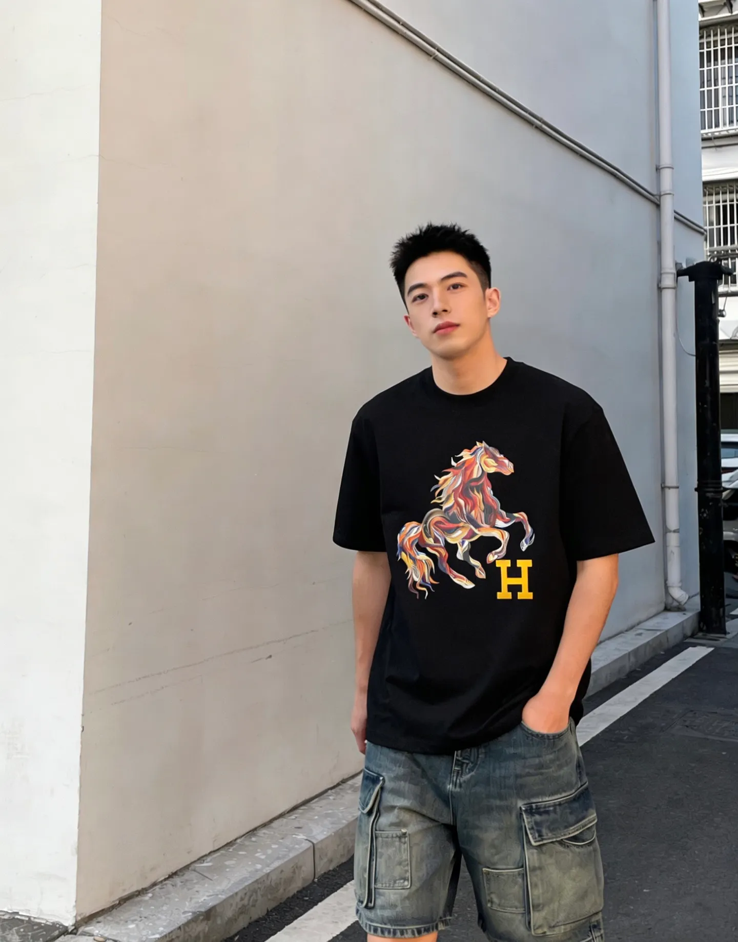ss 26 T ， Series w 1-1 260 logo， ， Versatile 。 ， ， ， Sizes：S-XXL